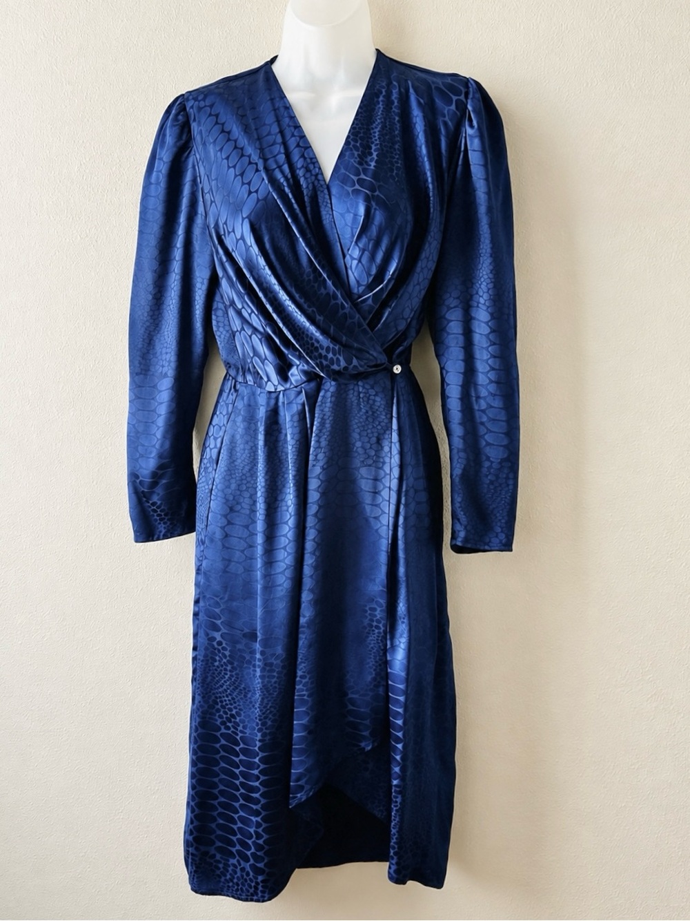 Vintage Argenti Petite Silk Wrap Dress 4 Blue Jacquard Midi